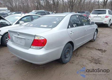2005 Toyota Camry Le из США, поврежденный, VIN 4T1BE32K95U095812